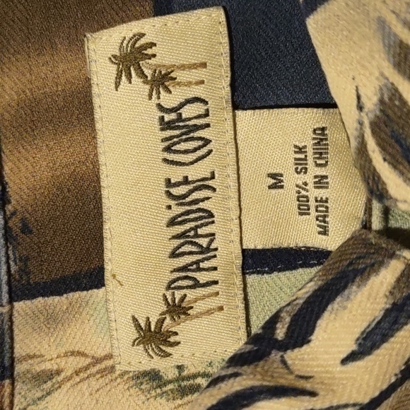 Paradise Cove Silk Men's Tropical Camp Shirt - Picture 3 of 9